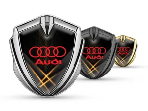 Audi Metallico Cupolato Emblema Stile Corse Finitura Lucida